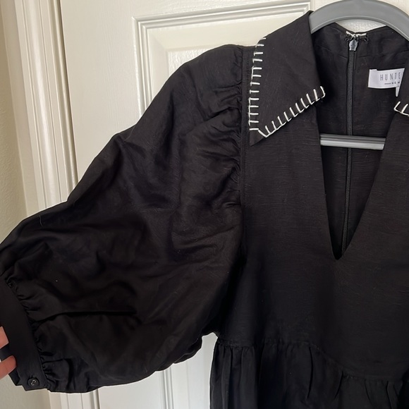 Hunter Bell Dress - Picture 3 of 5